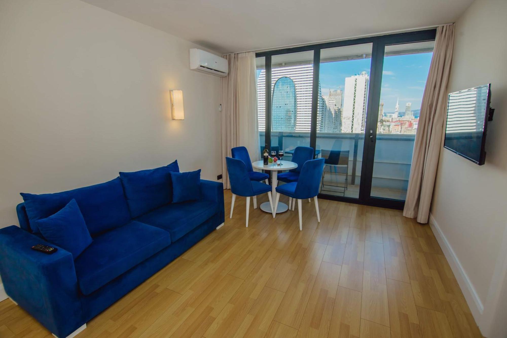 Luxury Beach Front Hotel 巴统 外观 照片